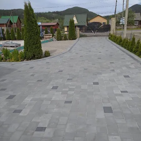 янчар номер студiо з басейном Apartment