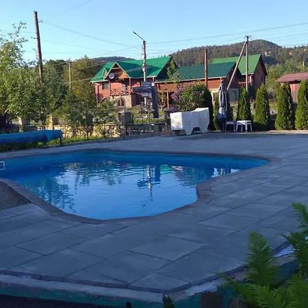 Apartment янчар номер студiо з басейном