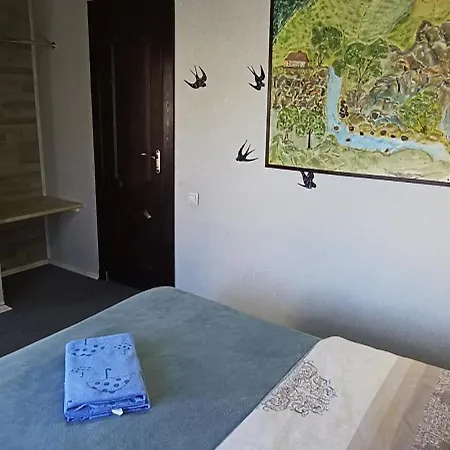 янчар номер студiо з басейном Apartment